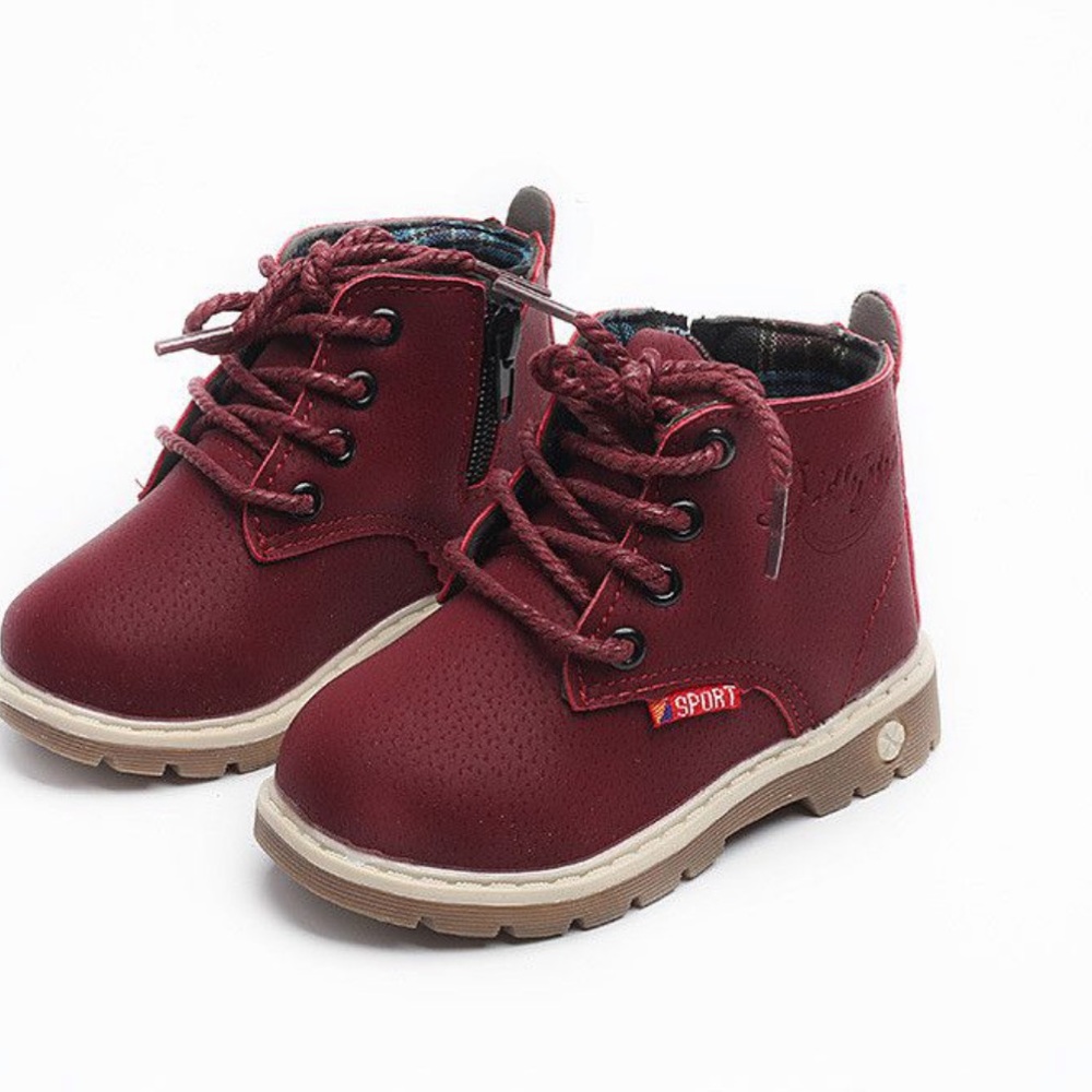 Children’s soft Martin boots.